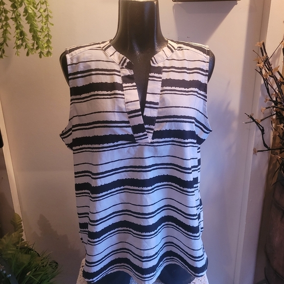 Pentagone Sleeveless Black and White Striped Top L - Picture 1 of 8